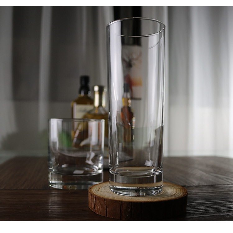 Straight heat-resistant thick-bottled glass cup, Nordic-style whisky multi-functional tea cup, cold drink milk breakfast round cup Application Scenario