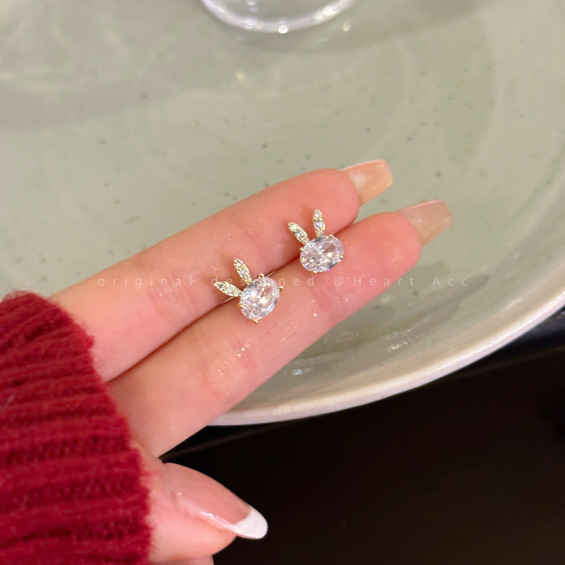S925 Silver Needle cute Little Rabbit Zircon stud earrings for women, light luxury, niche and high-end design sense zodiac year earrings Specification drawing