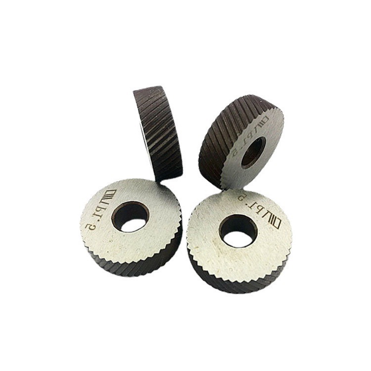 Crystal flower straight pattern knurling knife embossing wheel...... knurling knife net pattern lathe Application Scenario