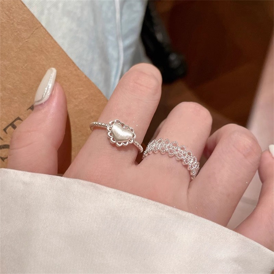 Lace heart-shaped ring for women, 925 sterling silver, light luxury, niche and high-end style index finger ring, versatile and elegant, open ring trend full figure