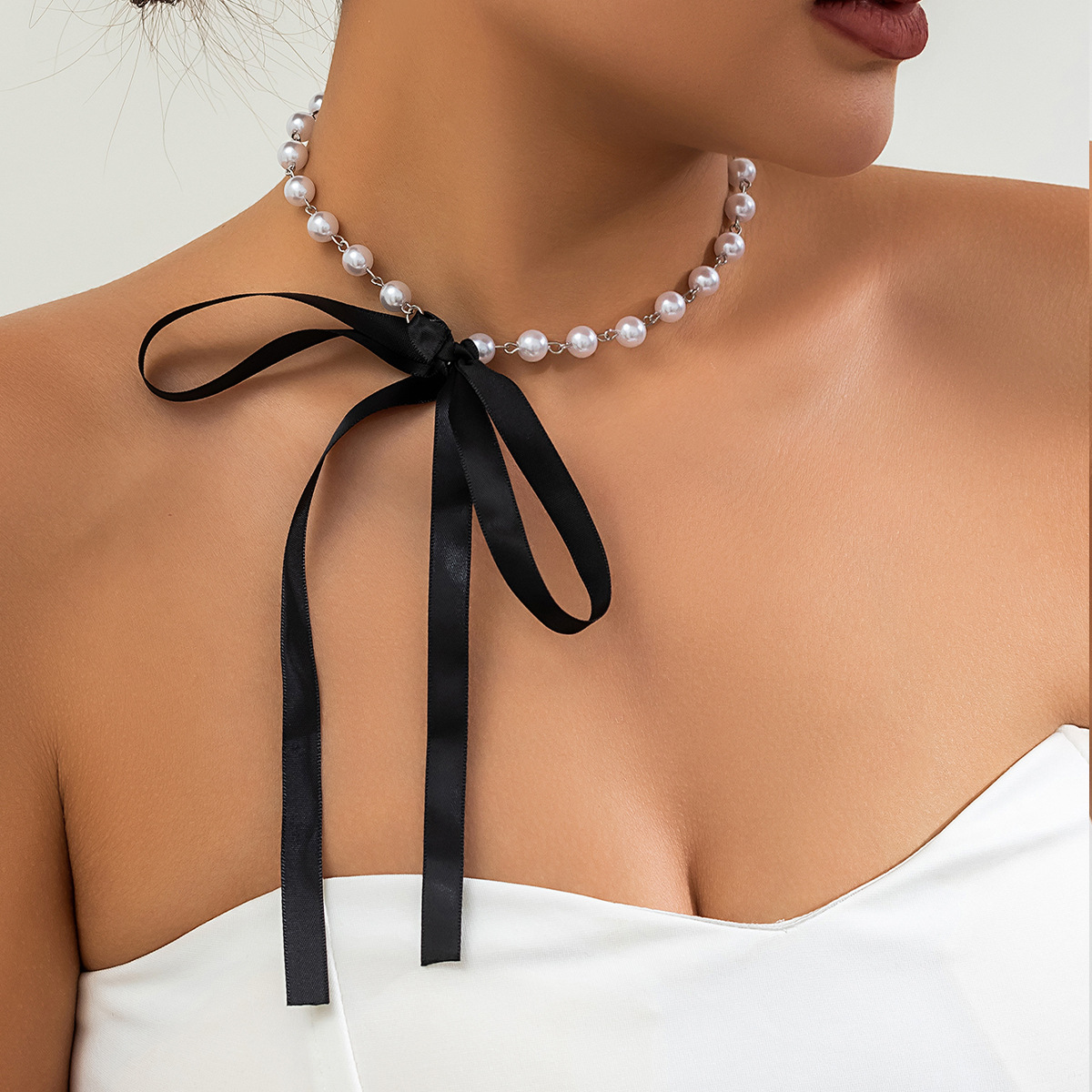 European and American cross-border jewelry, retro DIY tie bow necklace, sweet ribbon choker pearl imitation necklace full figure
