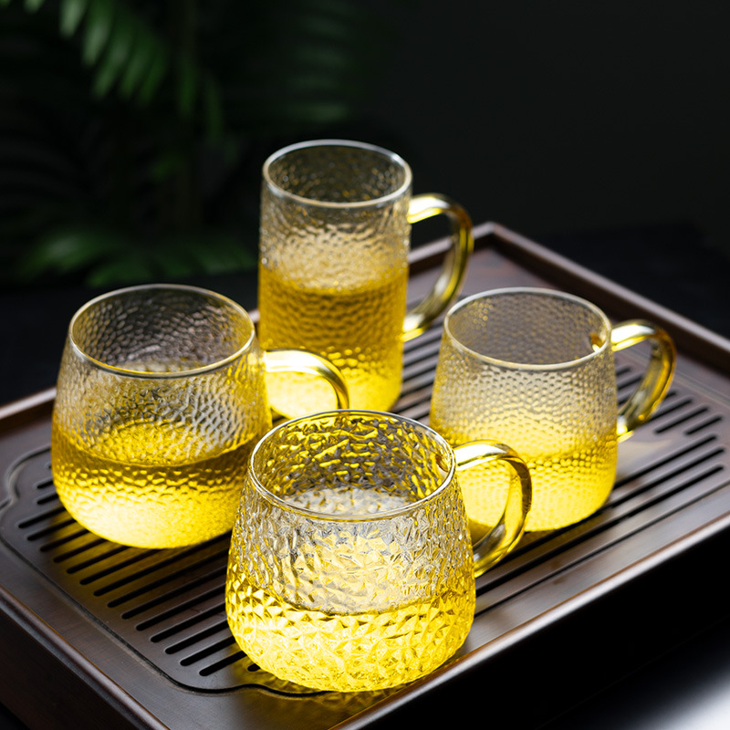 High-temperature resistant glass cups, household Mark milk coffee flower tea cups with handles, high appearance level, hammered glass water cups Application Scenario