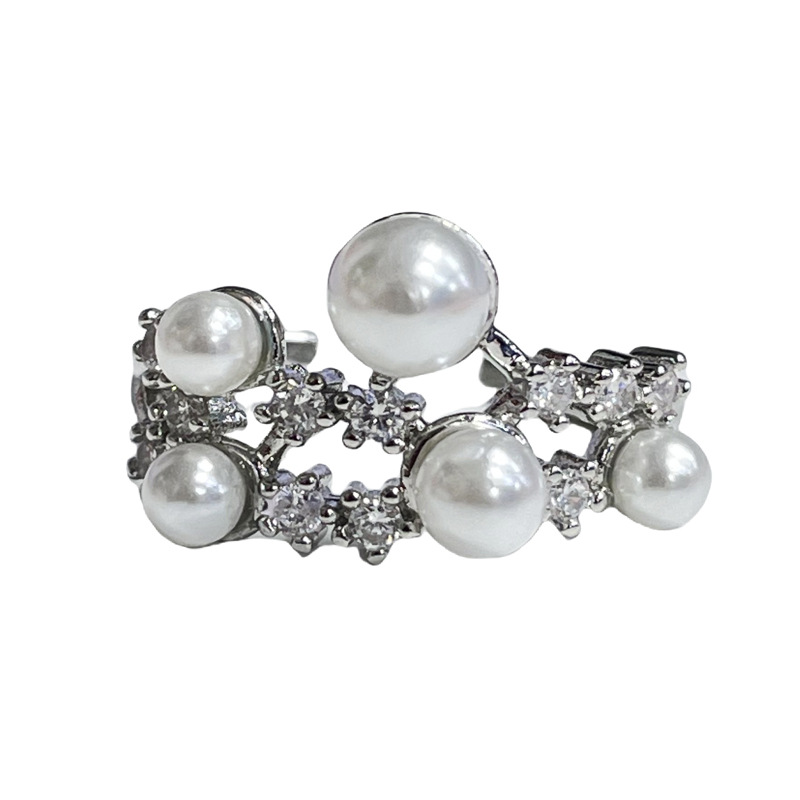 A new French pearl opening adjustable ring for women, with a unique and high-end look, is a butterfly ring in a cold style on Instagram Item Picture