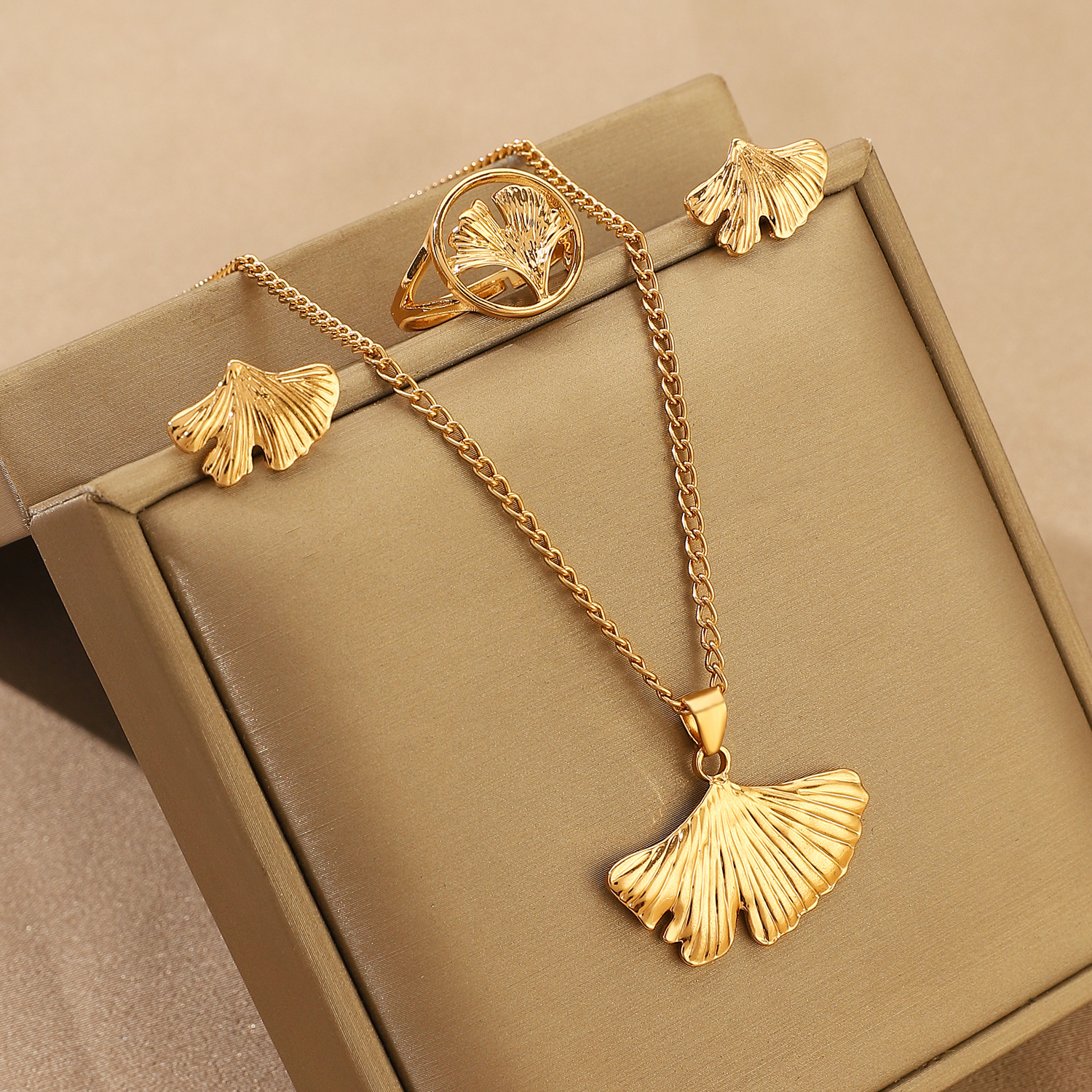 European and American ins design sense Ginkgo leaf earrings, rings, necklaces, women's maple leaf earrings, cross-border autumn and winter accessories details Picture