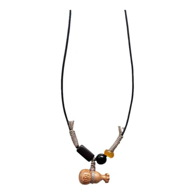 New Chinese-style Tibetan handcrafted retro peach wood small fish gourd necklace, niche sweater chain, simple and versatile necklace for autumn and winter Item Picture