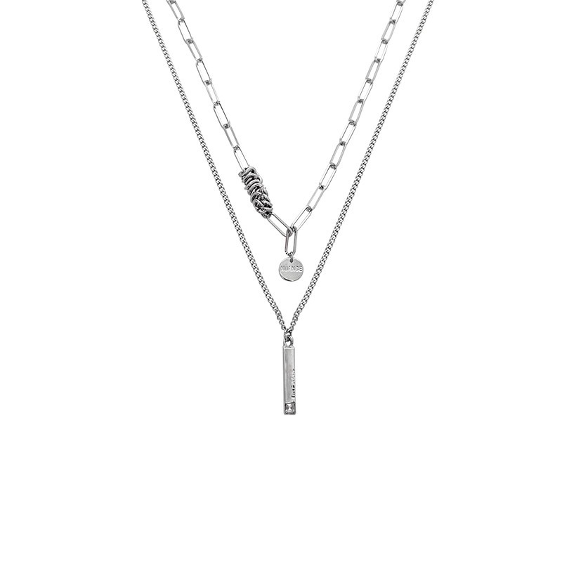The design sense of double-layer layered wearing of a niche necklace gives a unique hip-hop sweater chain for women and a silver metal hoodie chain for men Item Picture