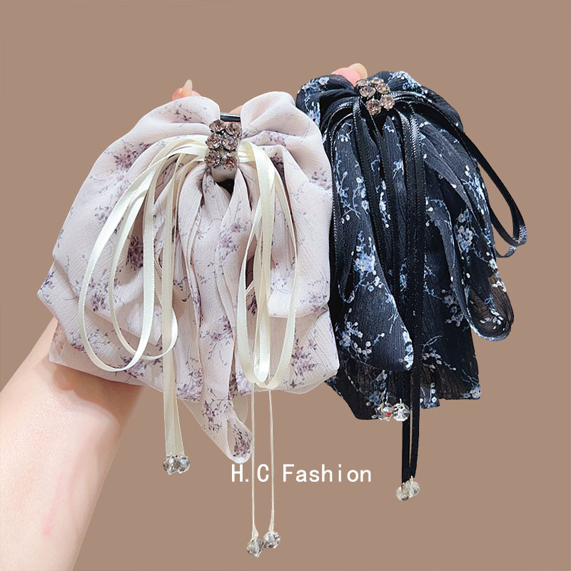 High-end and fashionable printed bow, multi-layered ponytail hair clip, fairy ribbon, back of the head hair accessory, shark clip, claw clip Application Scenario