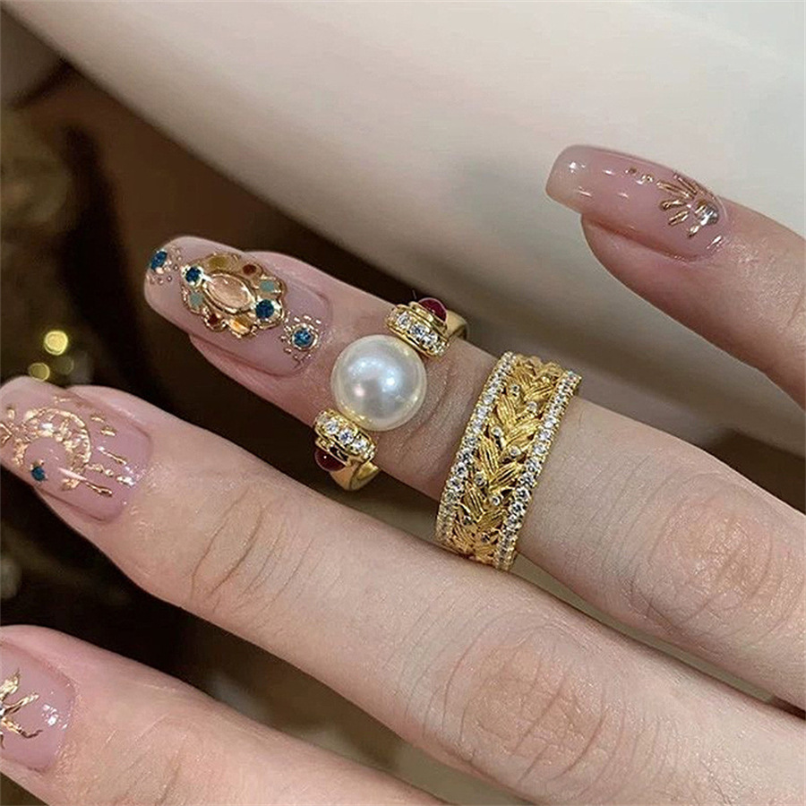 vintage zircon woven wheat ear carved brushed ring, a women's niche, light luxury and high-end open ring Application Scenario
