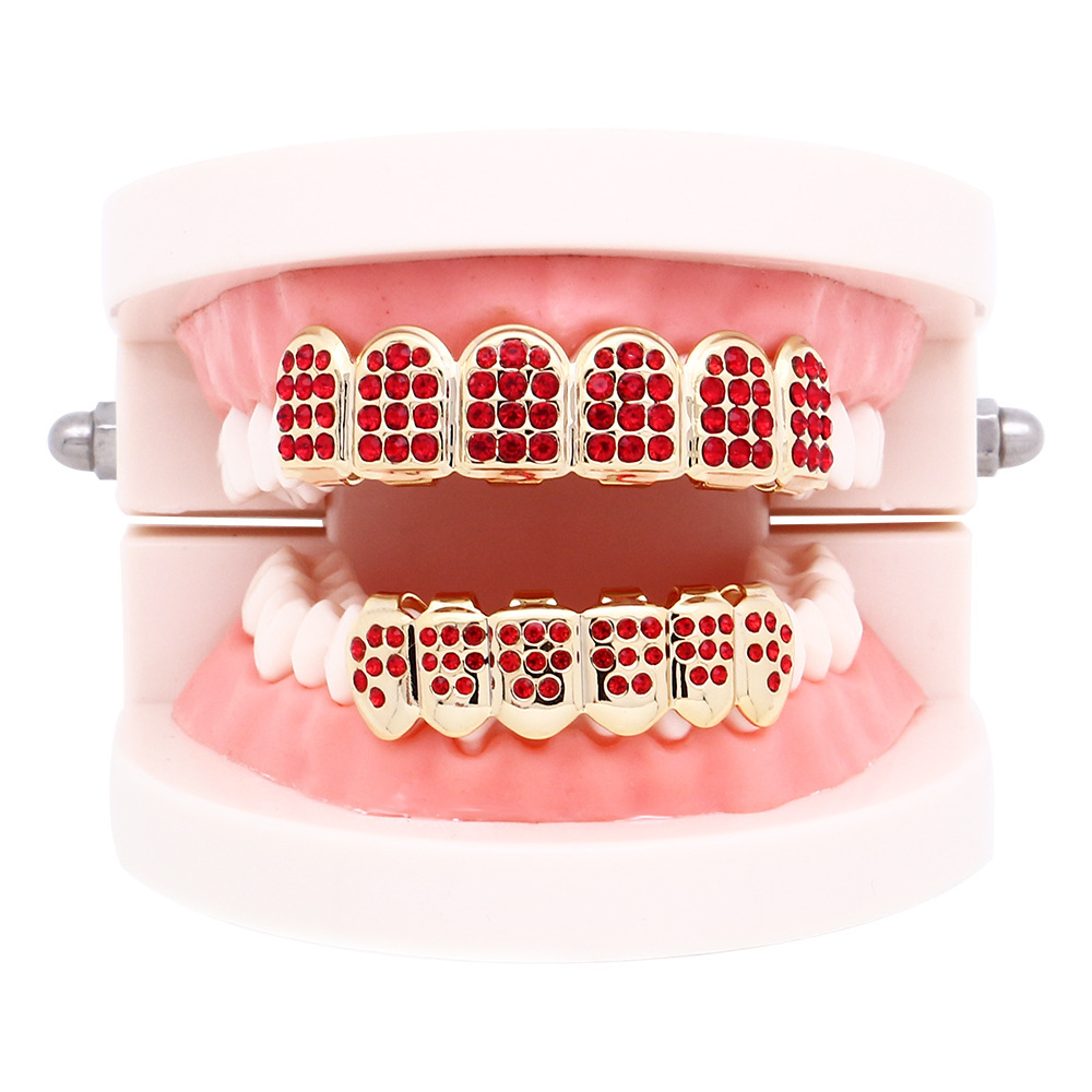 New cross-border products from Europe and America: gold-plated five-color combination hip-hop braces for men and women, multi-color diamond-encruted vampire Halloween decorations Application Scenario