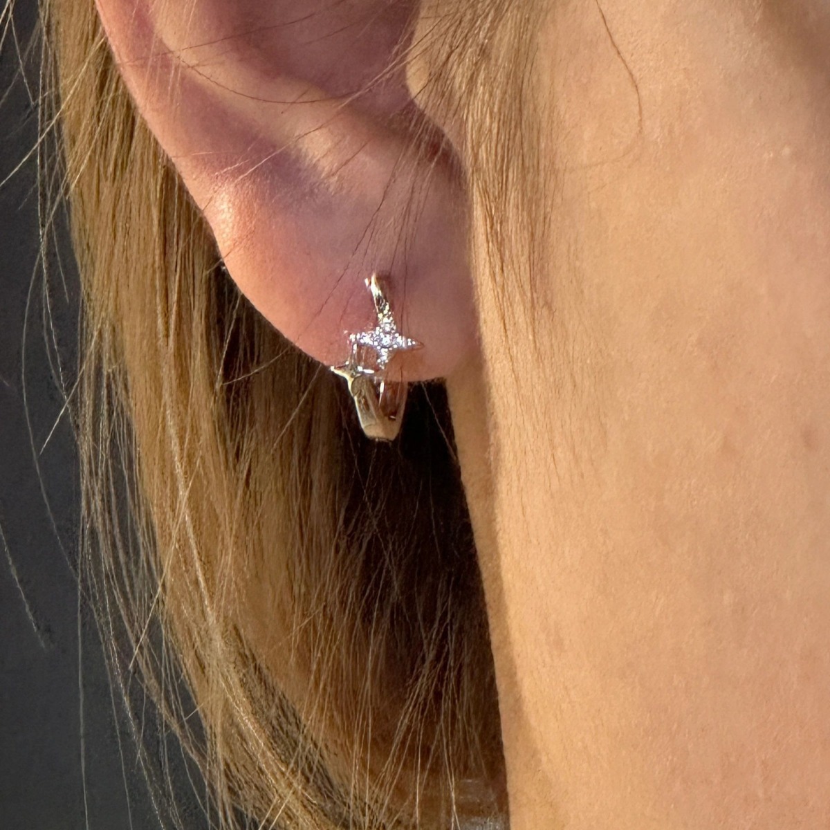 Four-pointed star diamond-encrusted ear rings s925 silver needle 2025 new niche design earrings Layered ear buckle earrings for women Specification drawing