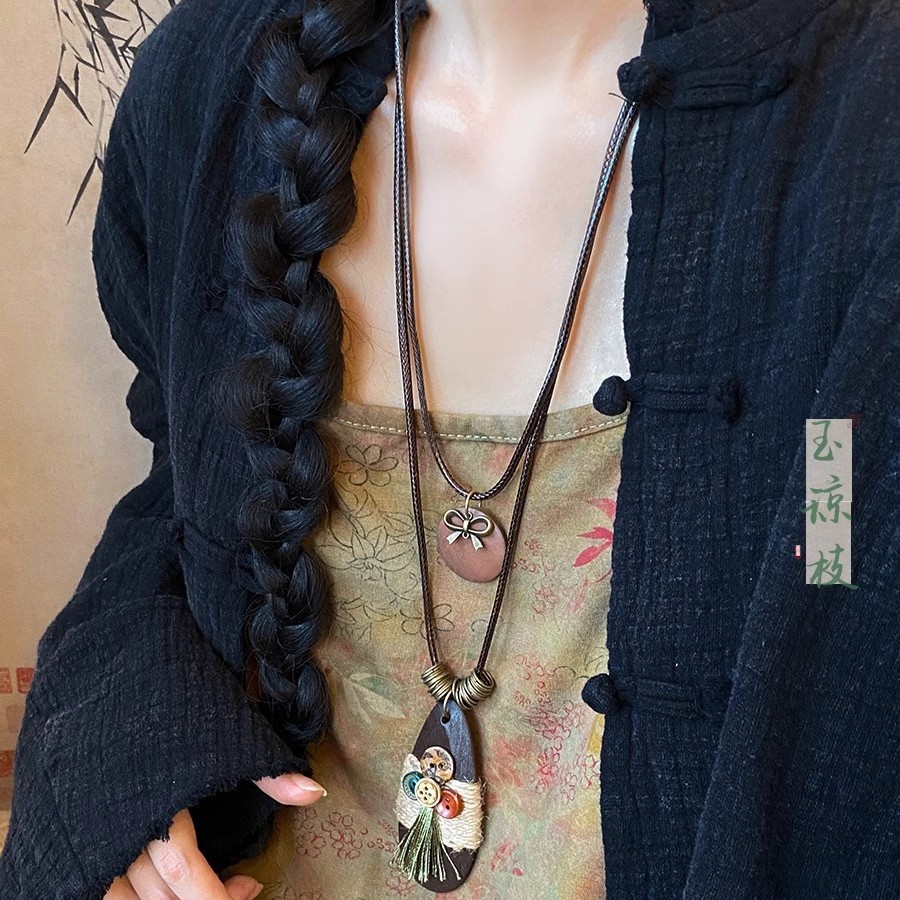Bohemian-style retro button water drop pendant necklace for women, 2024 new ethnic style long sweater chain necklace details Picture