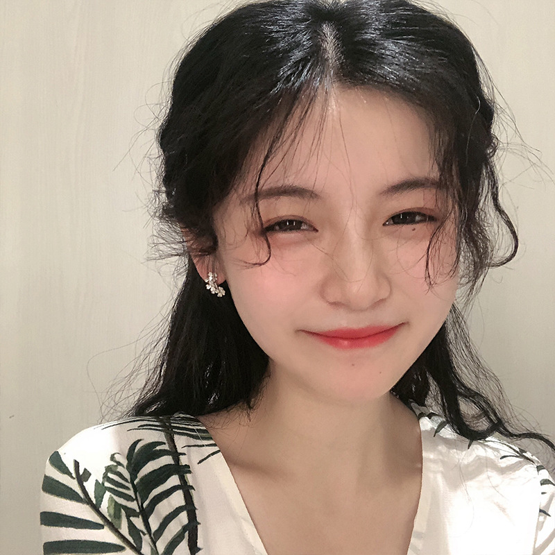 s925 Silver Needle Korean Sweet, Gentle, fresh and delicate flower stud earrings, elegant and individual student earrings, women's earrings details Picture