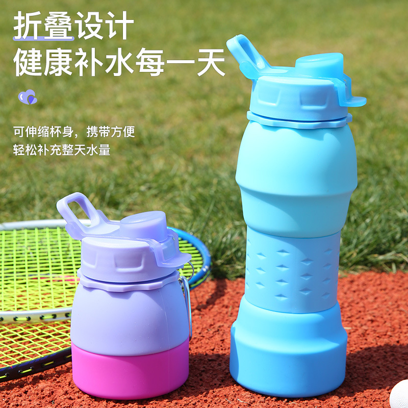 Outdoor food-grade silicone folding water cup, portable hand-held silicone bottle for travel, fitness and sports water bottle full figure