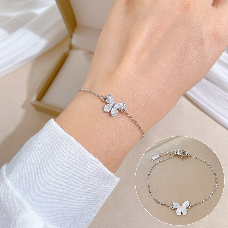 【 All-titanium Steel 】 Dongdaemun Personalized laser butterfly Chain bracelet, a retro best friend of a female Internet celebrity Specification drawing