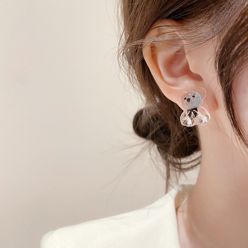 925 Silver Needle Dongdaemun Earring from South Korea, a unique transparent bear earring, is cute and stylish, with a trendy design details Picture