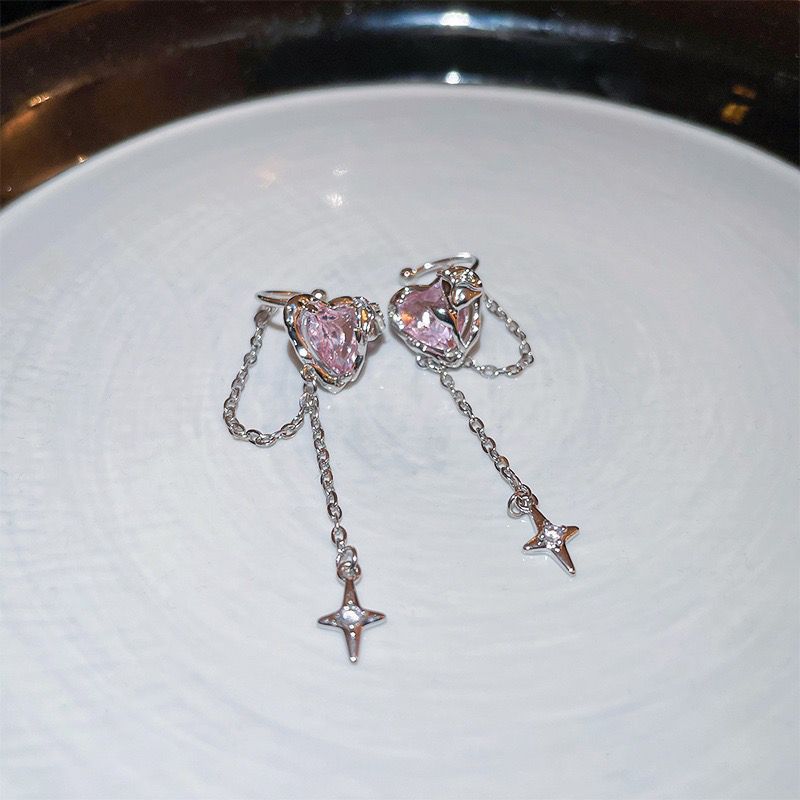 Korean-style trendy zircon heart-shaped star-shaped tassel ear bone clips for women's ins, with a unique and versatile design that is simple and individual Application Scenario