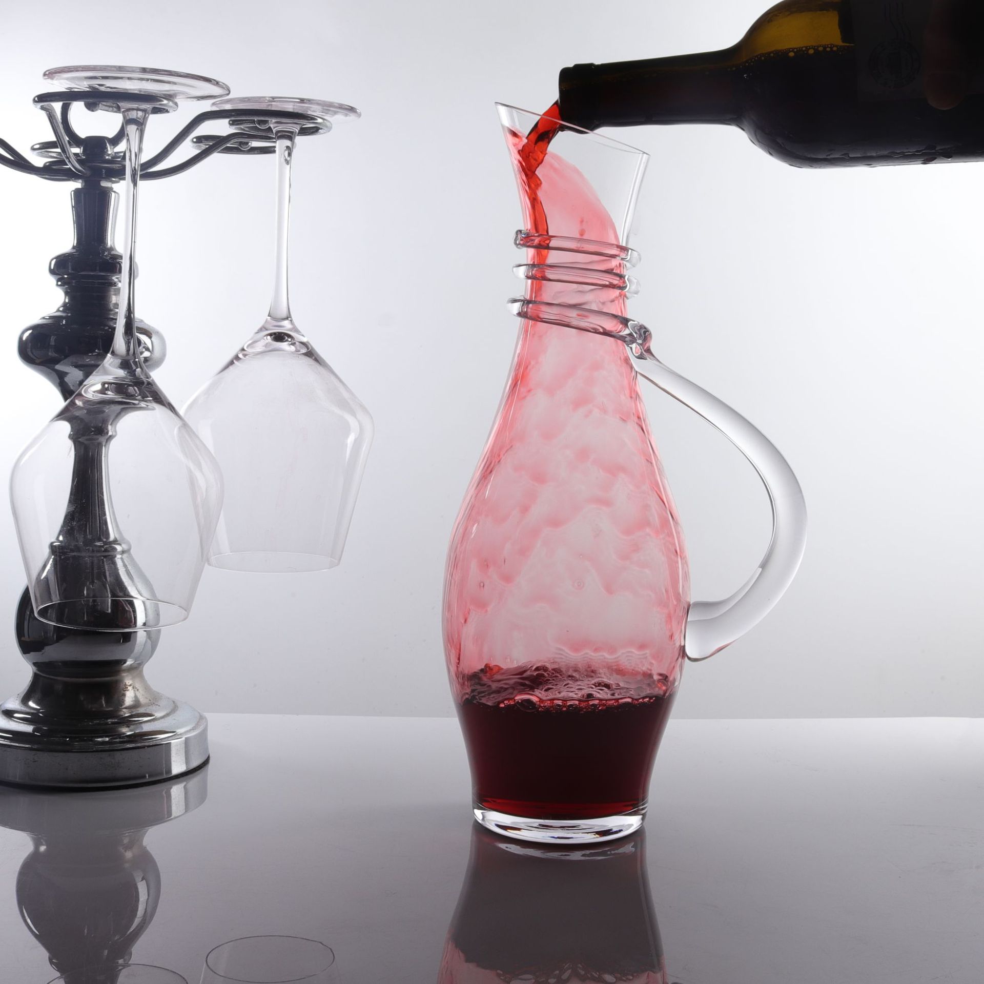 Factory direct supply of blown crystal glass wine decanters, bar home wine decanters, can be used as logos Specification drawing