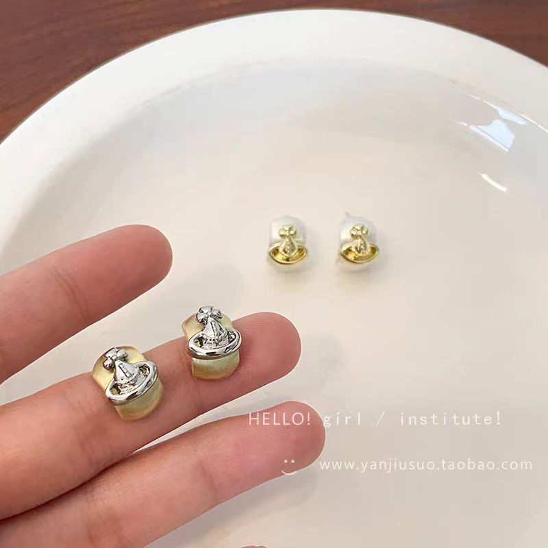 Western Queen Saturn brushed earrings for women, high-end retro earrings, Korean style, niche design, unique and elegant stud earrings details Picture