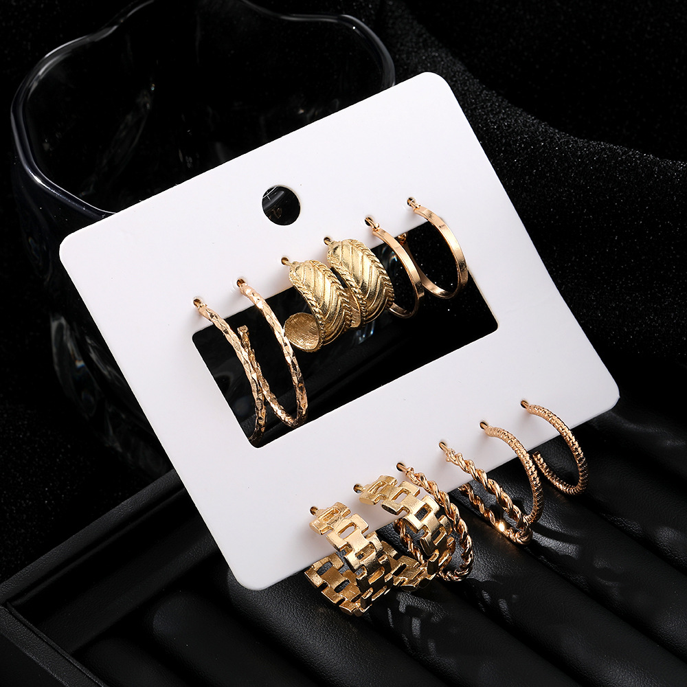 Wholesale of new light luxury cross-border accessories from Europe and America, including ins card-mounted earrings, creative gold watch chain-style 6-piece earrings details Picture