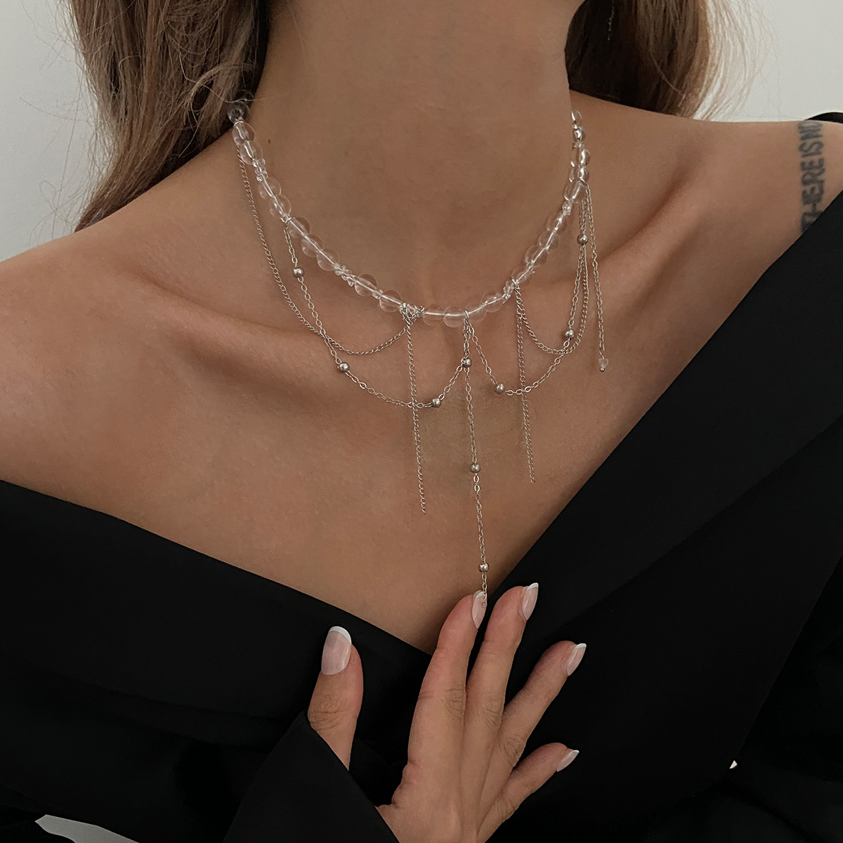 European and American cross-border jewelry, ins style, sweet and cool transparent crystal beaded necklace, simple and versatile for women, tassel collarbone chain full figure