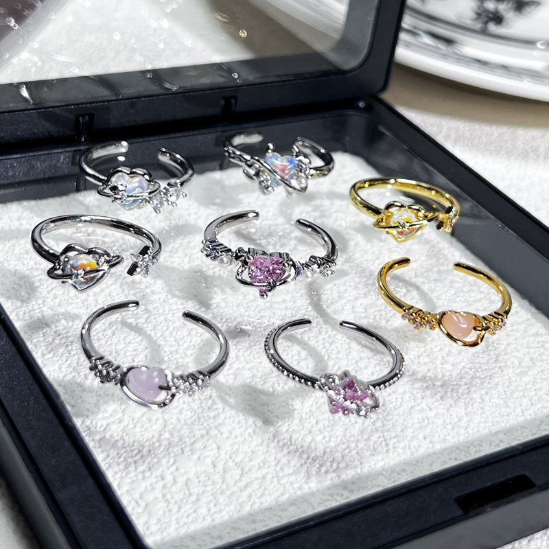 A niche design sense moonstone planet stacked ring for women, with a simple and cold style and a high-end feel, is a sophisticated index finger ring Specification drawing