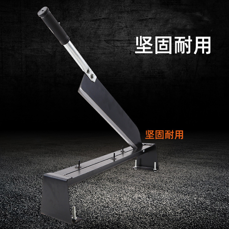 The guillotine knife is a small household hay cutter for manually cutting cattle and sheep. The hay cutter is a gate knife made of manganese steel and is an old-fashioned binding knife Specification drawing