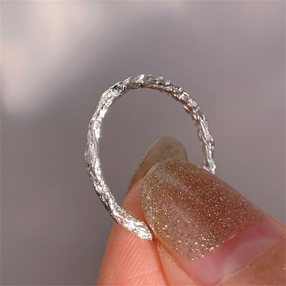 925 sterling silver pleated tin foil texture ring for women's ins, cold style, niche design, individual and simple open ring trend full figure