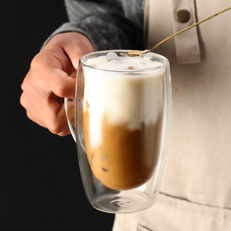 Heat-resistant double-layer glass cup, high appearance level, high borosilicate handle, can be printed with logo, portable coffee cup Application Scenario