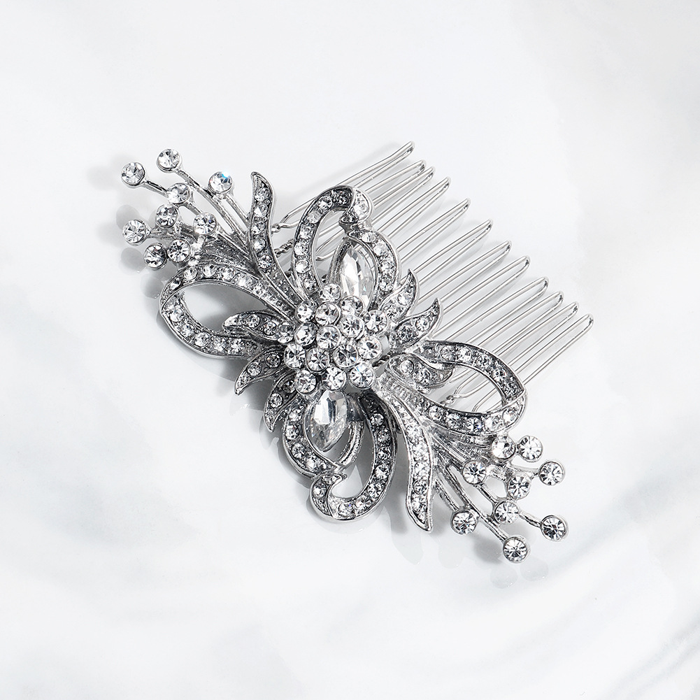 Wholesale of European and American ethnic style exotic retro headwear, alloy flower diamond-encrusted hair combs, wedding dresses and evening gowns, bride combs full figure