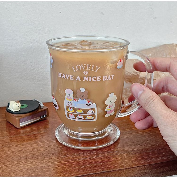 Boli American, Japanese and Korean ins large-capacity milk tea glass cups, girls' heart juice milk cups, coffee cups, breakfast cups Application Scenario