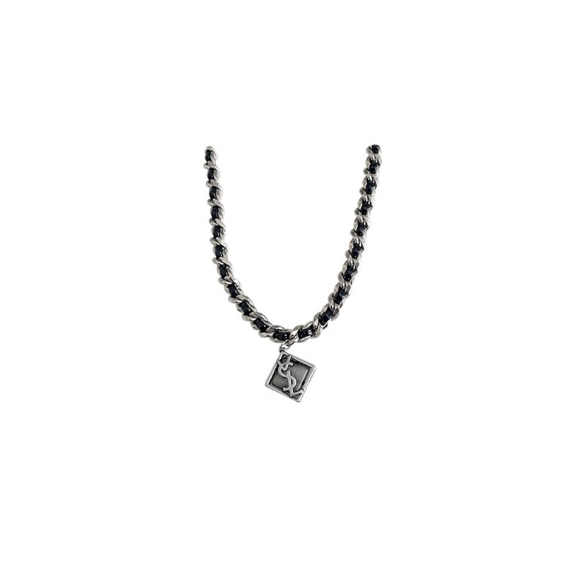 Sweet and cool chanel-style leather rope necklace for women, 2023 new model nameplate pendant collarbone chain style elegant neck chain Item Picture