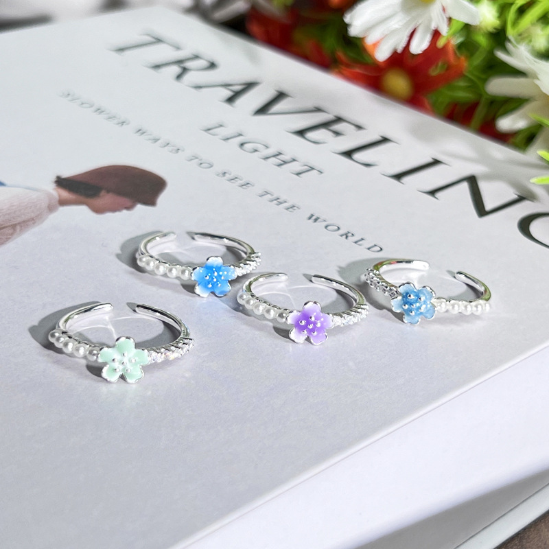 Forest-themed Daisy small flower pearl open ring, a fresh, sweet and fair-looking, cold style, light luxury and high-end ring full figure