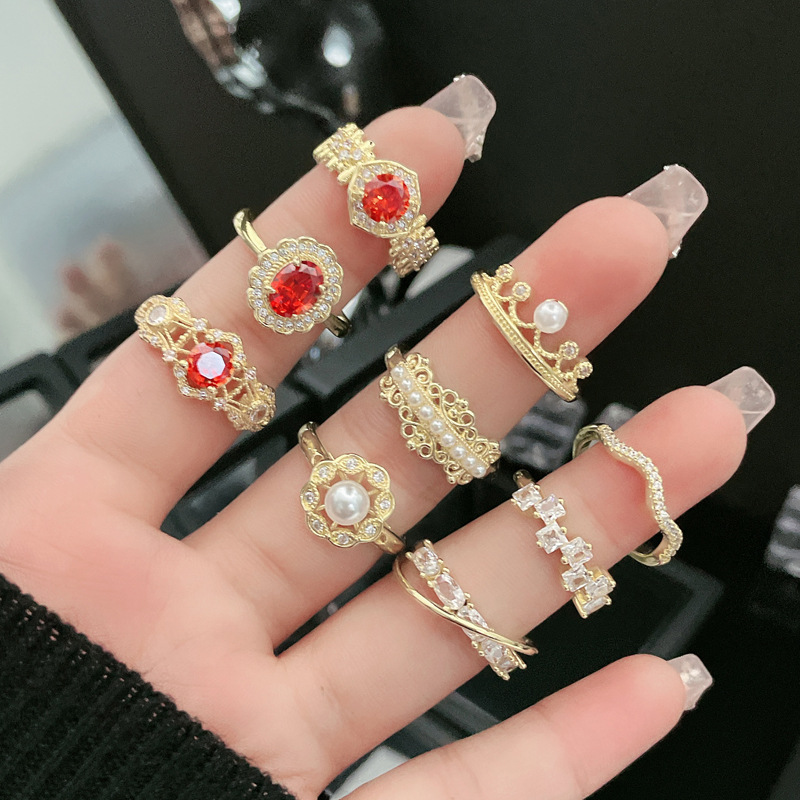 Retro court-style lace-trimmed, elegant open ring, new Chinese-style luxurious and fashionable ring accessory trend full figure