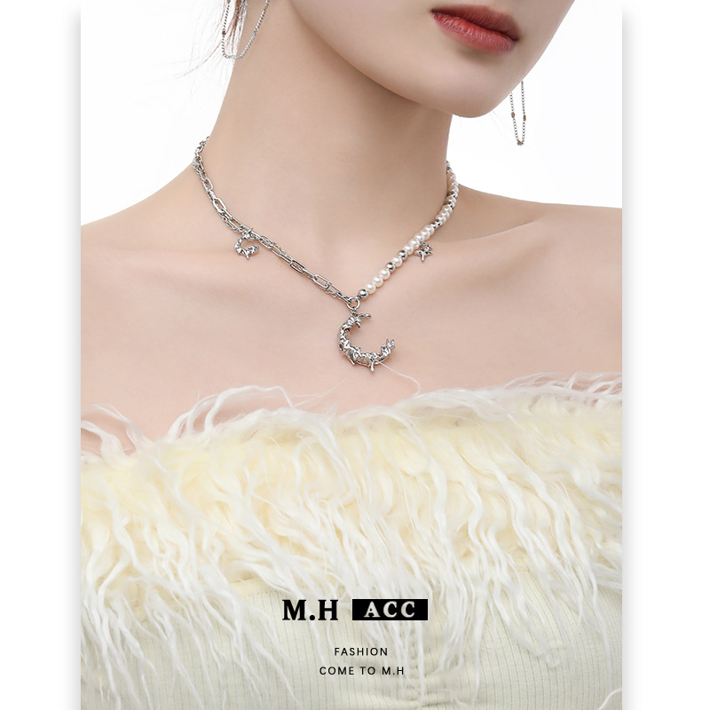 Silver moon pearl necklace with a unique and high-end feminine touch, Korean InS-style collarbone chain, original fashion and versatile pendant details Picture