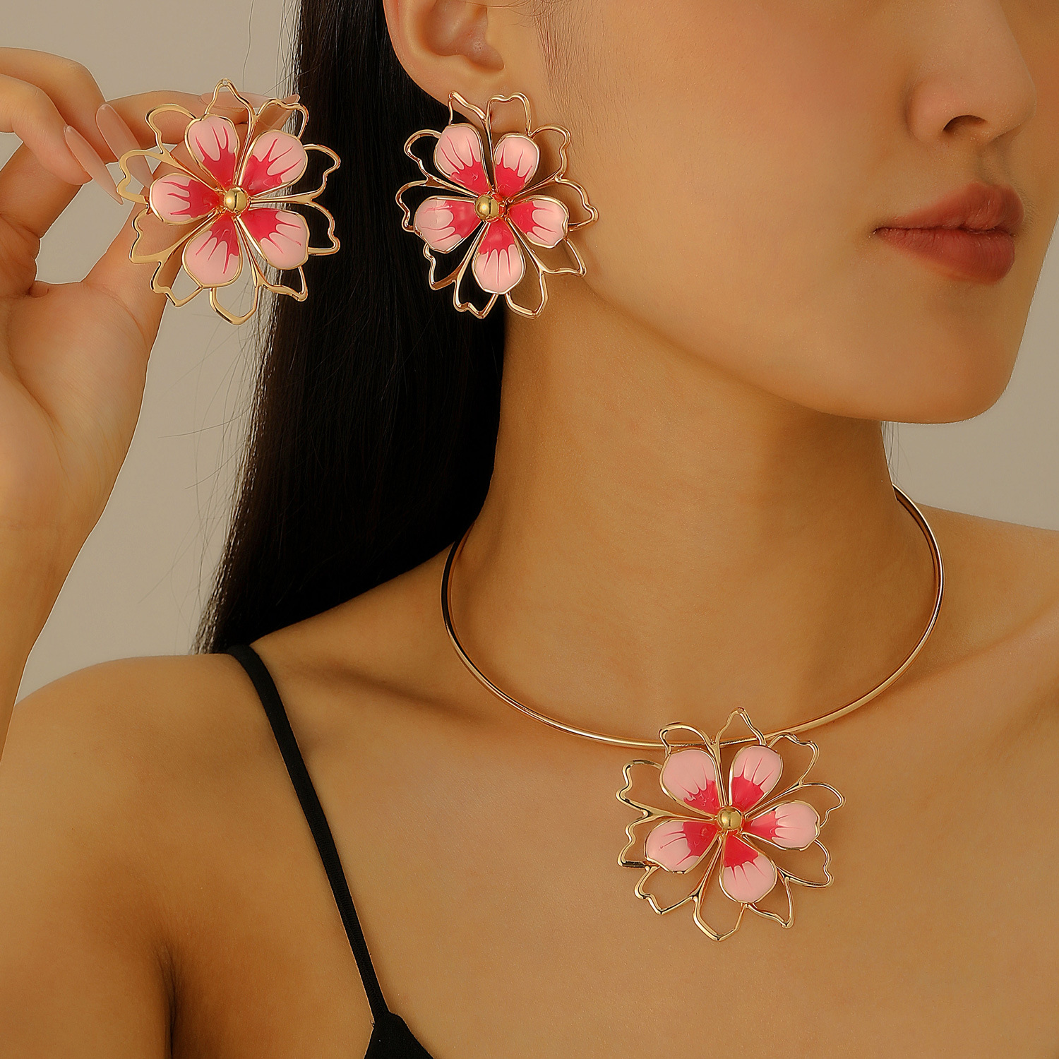 Cross-border European and American colorful and fresh oil-drip flower stud necklaces, women's design sense, hollowed-out double-layer petal jewelry full figure