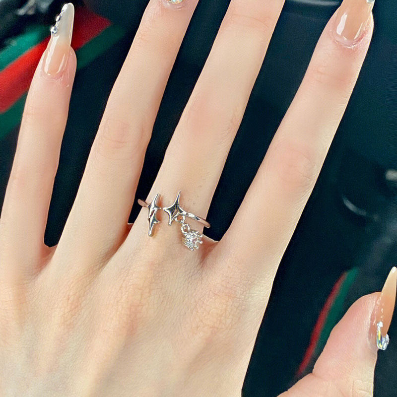 A light luxury and fashionable starry sky open ring, a sweet and cool girl, an Instagram cold style, a niche design, and a high-end ring Specification drawing
