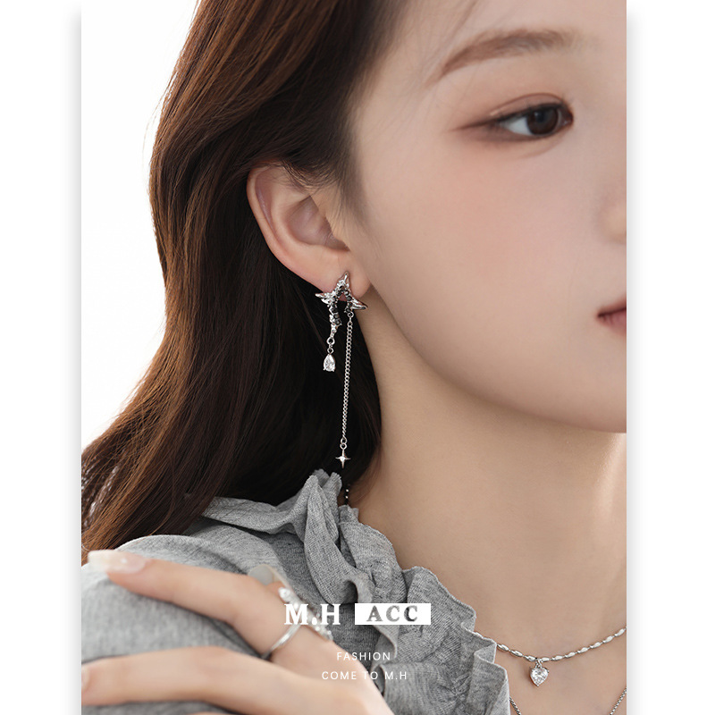 Original design Aurora Four-pointed Star series: Light luxury, unique fashion, hollowed-out high-end necklaces, bracelets, earrings and rings Specification drawing