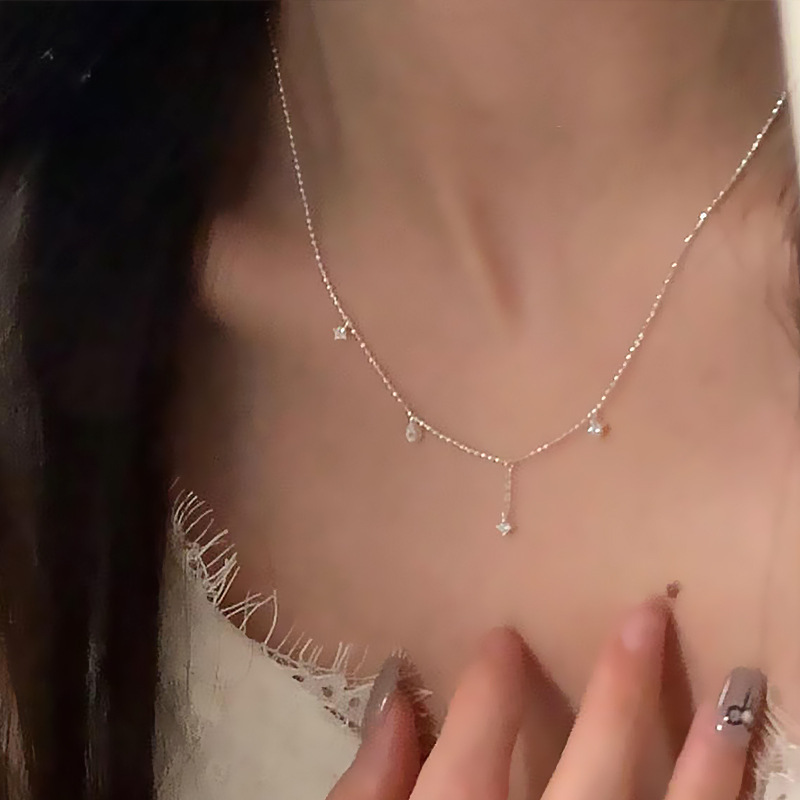 Minimalist zircon water drop tassel necklace for women, simple and individual style, versatile, daily personalized neckchain, collarbone chain full figure