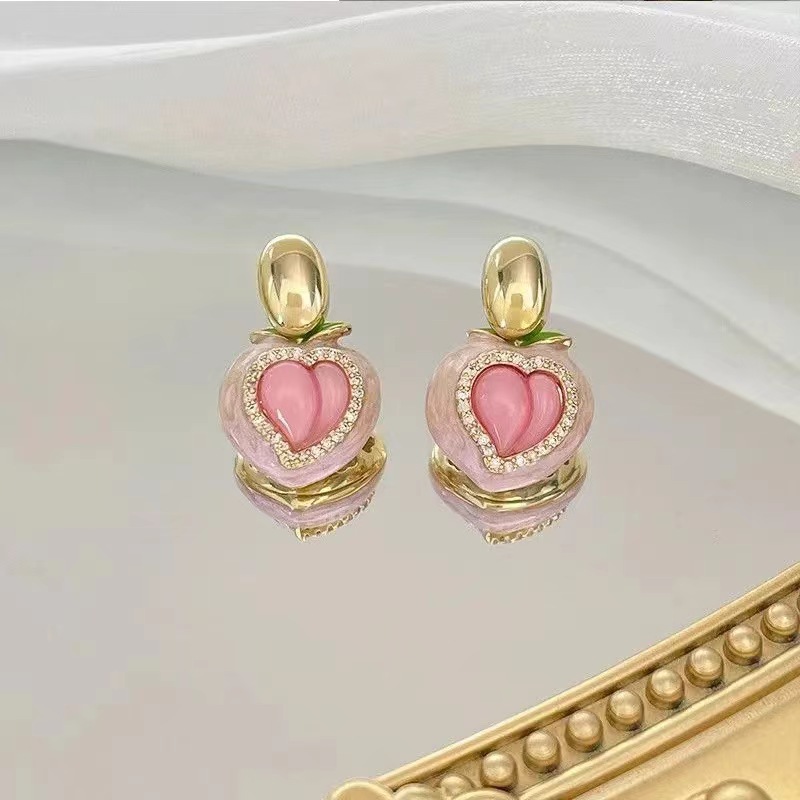 Pink Mist Sweetheart ~ Pink Peach Earrings for Women 2025 New Style Gentle and Sweet heart-shaped Stud earrings Light Luxury high-end earrings full figure