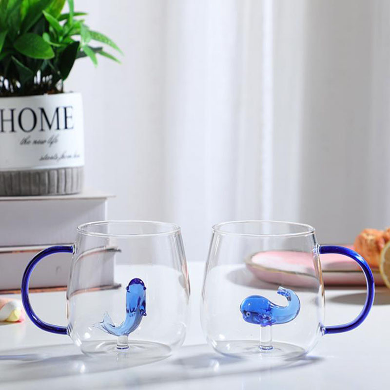 A cute three-dimensional water cup with a handle, a single-layer high borosilicate transparent glass cup, a household milk and juice glass cup Application Scenario