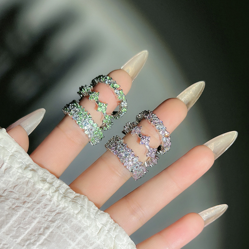 A new sweet and cool pinkish-green full diamond ring for women, with a light luxury and high-end feel. It features a niche design and an ins cold style ring Specification drawing