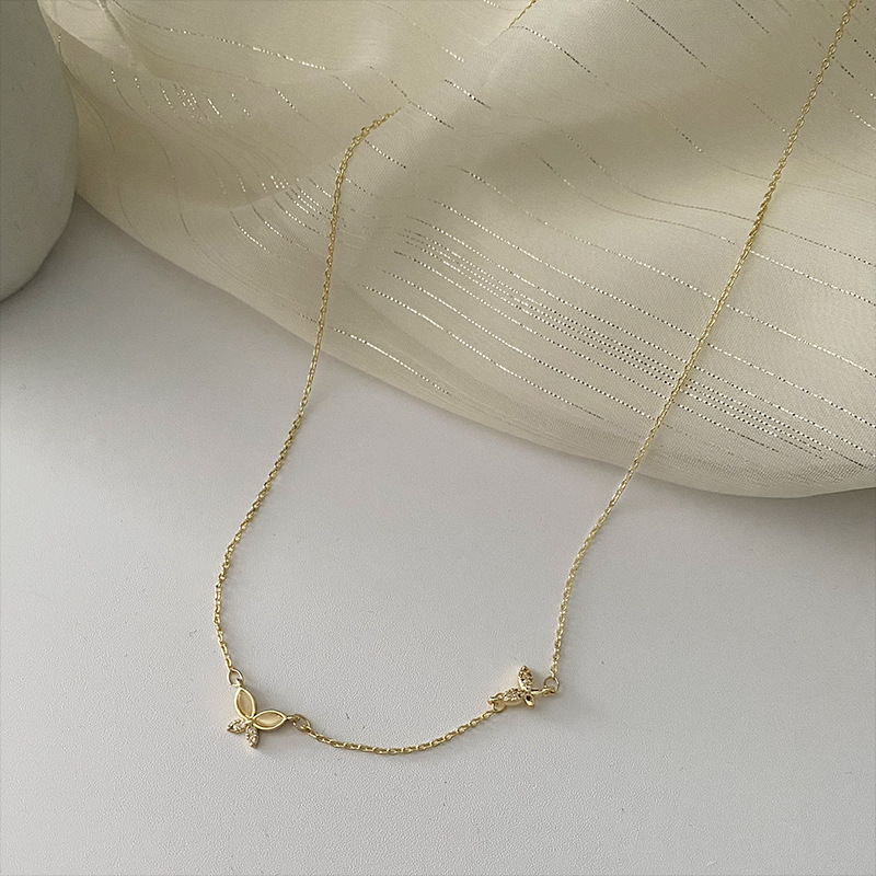 Super fairy necklace butterfly diamond necklace 2023 New style women's Instagram trendy collarbone chain light luxury niche decorative necklace Application Scenario