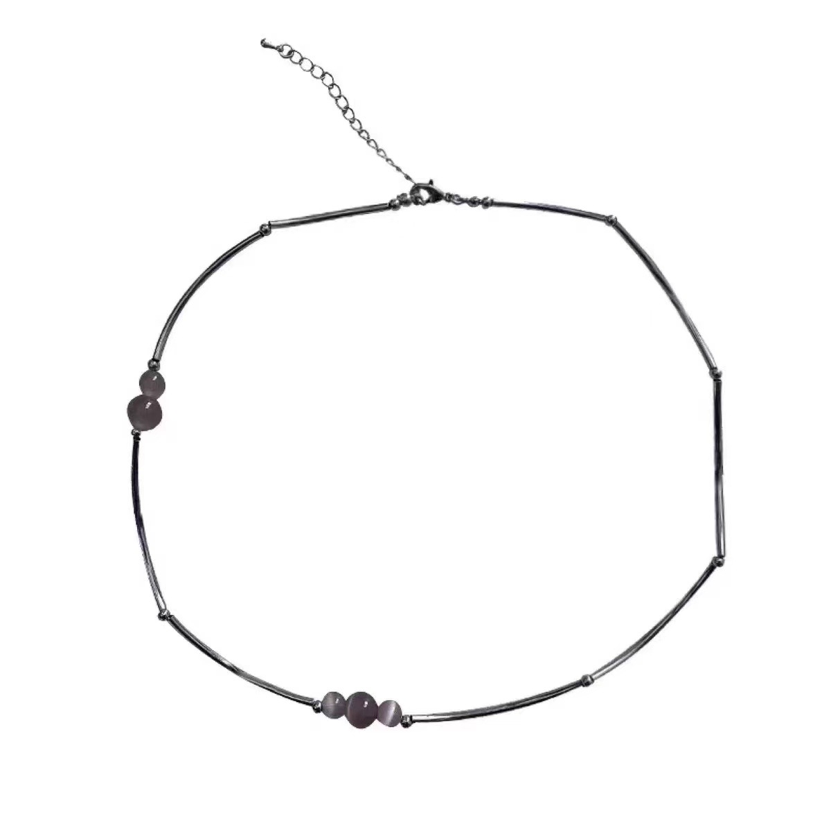 This Korean simple purple cat's eye stone necklace features a niche design with a minimalist and cold style. The collarbone chain is in an ins style Item Picture