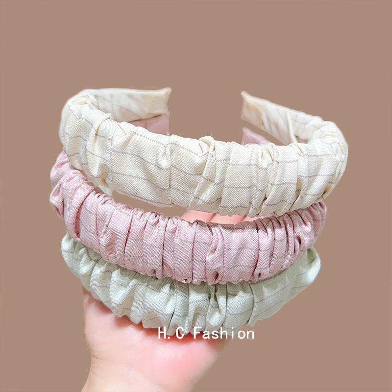 Korean-style dopamine pleated cream fresh hair band, striped high top pressure hair band, fashionable and versatile hair accessory details Picture