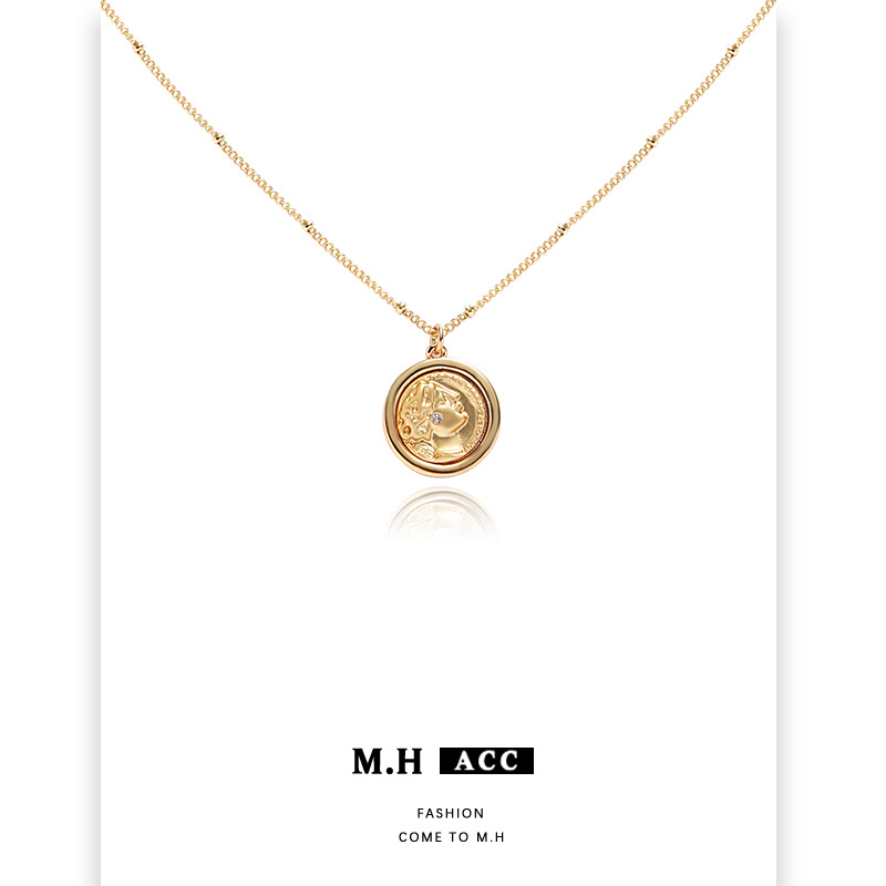 Wholesale French simple coin head necklace, retro ins design sense collarbone chain, new fashionable and exquisite necklace Application Scenario