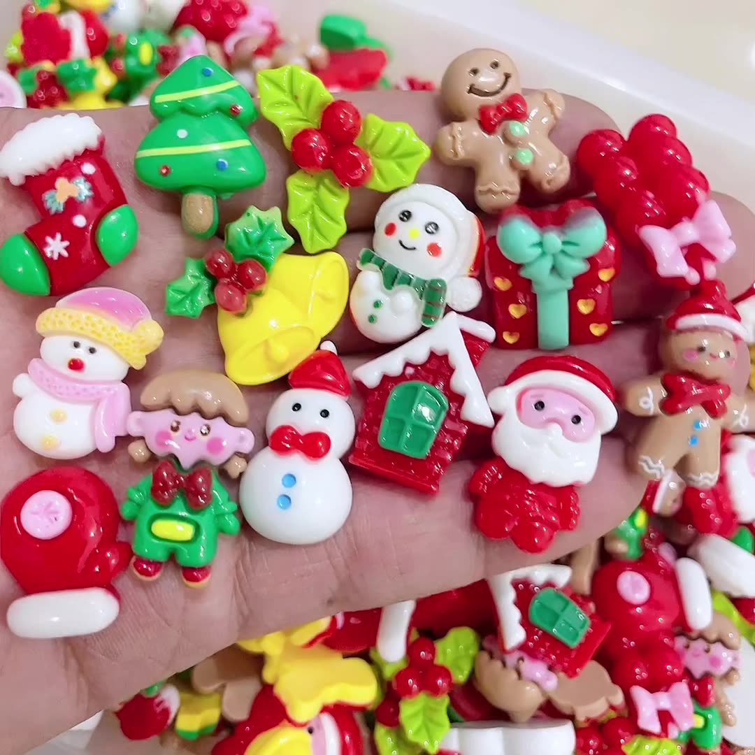 Cartoon resin accessories, Christmas series gingerbread man diy accessories, cream glue hair clips, fridge magnet accessories details Picture