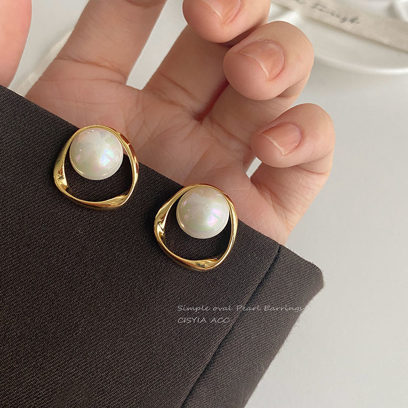 Beizhu earstud Women's Summer Edition Light Luxury earrings, 2025 new trendy Internet celebrity earrings S925 silver needle oval Twist ring details Picture