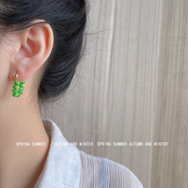 Douyin's same style recommendation ~ Retro light luxury green cat's eye stone, niche design sense, high-quality earrings, one-piece consignment details Picture