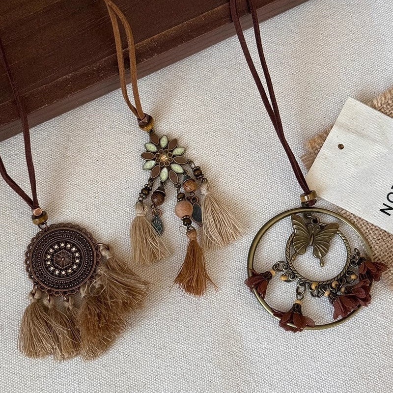Wholesale of European and American coffee-colored retro necklaces, Bohemian ethnic style Su pendants, sweaters and chain-like necklaces Specification drawing