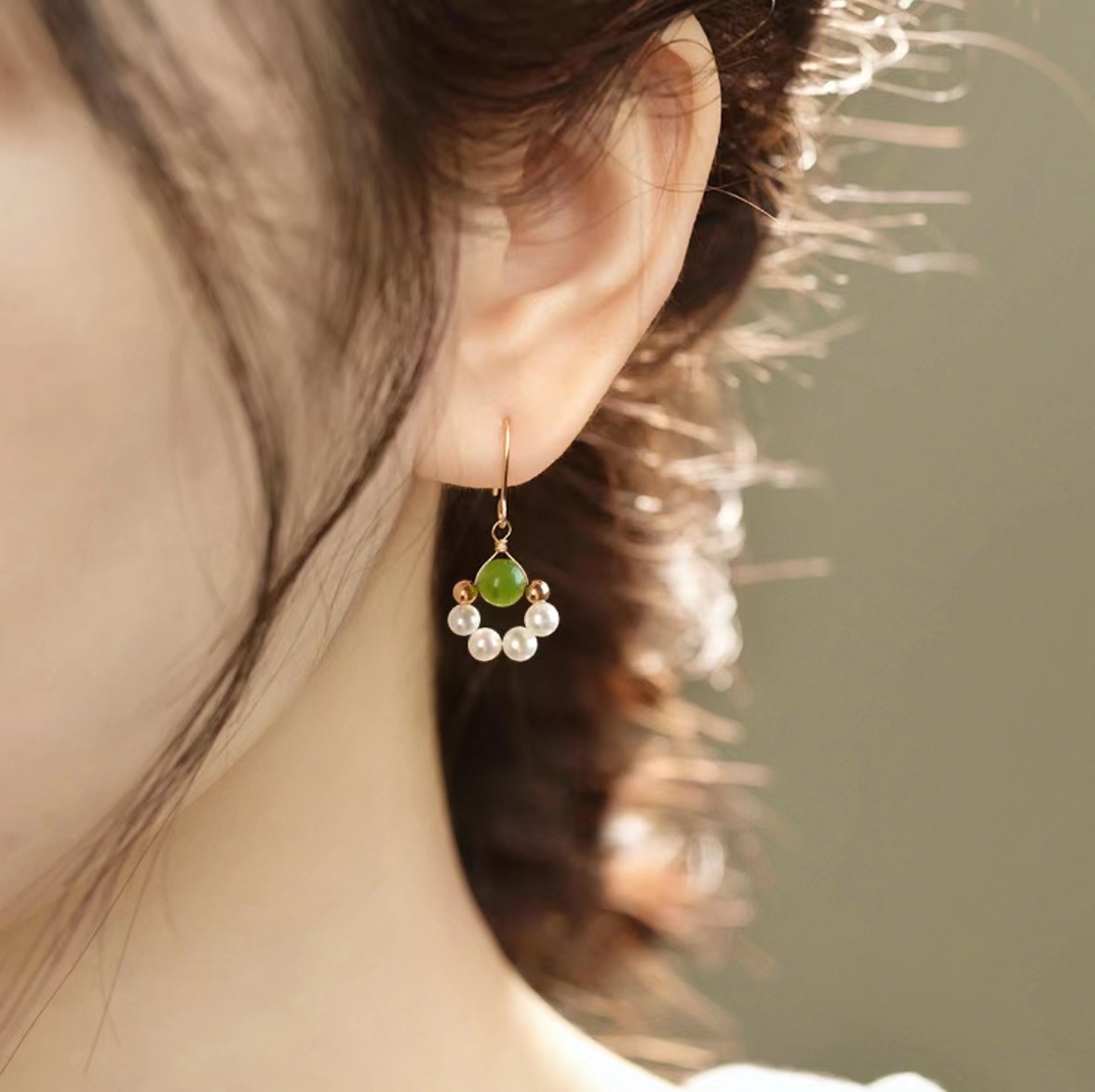 2025 Retro kitten paw earrings, women's ancient-style Hanfu, long tassel stud earrings, Chinese-style, super ethereal and elegant earrings full figure